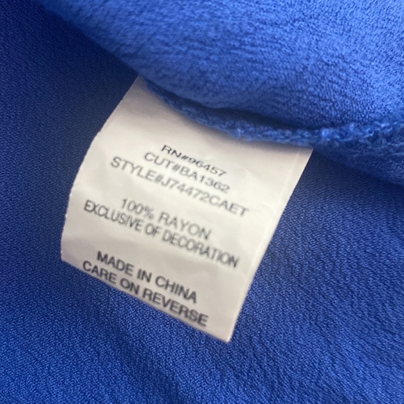 Love on a Hanger Blue Embroidered High Neck Tank Medium - Picture 6 of 8